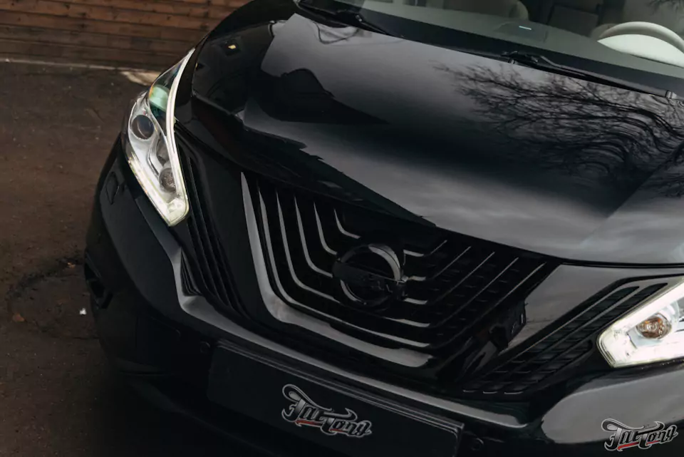 Восстановили Nissan Murano за 1 900 000 рублей! Кузовной ремонт и покраска, антихром, оклейка полиуретаном, окрас дисков и суппортов, комплекс детейлинг-услуг и реставрация кожи